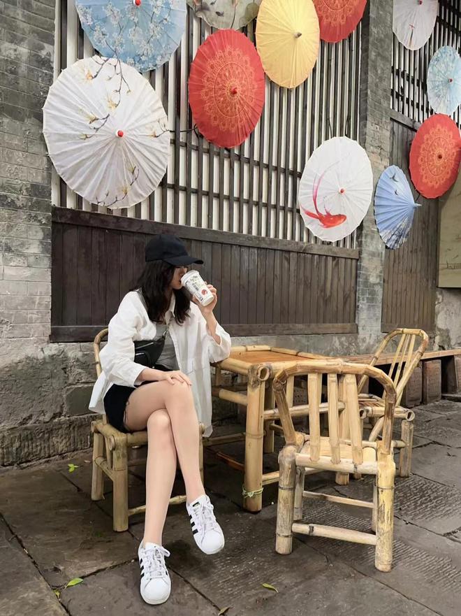 均花费多少行程景点+住宿安排+美食推荐PG麻将胡了试玩平台去重庆旅游跟团人(图3)